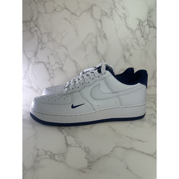Size 11.5 Men Air Force 1 07 LV8 Mini Swoosh “Photon Dust Obsidian” HM9483-001 - Picture 3 of 6